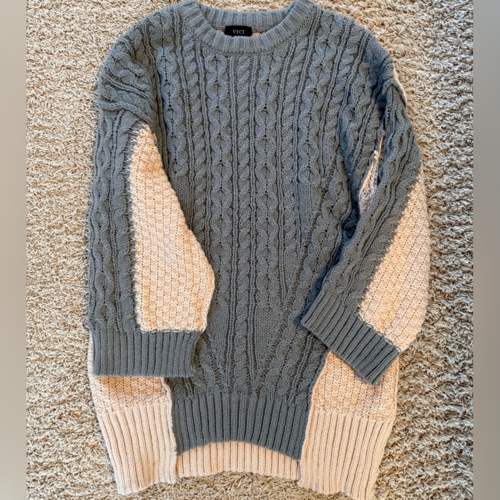Vici Devina Cable Knit Colorblock Sweater Dress (Brand New Without Tags) - Picture 2 of 4